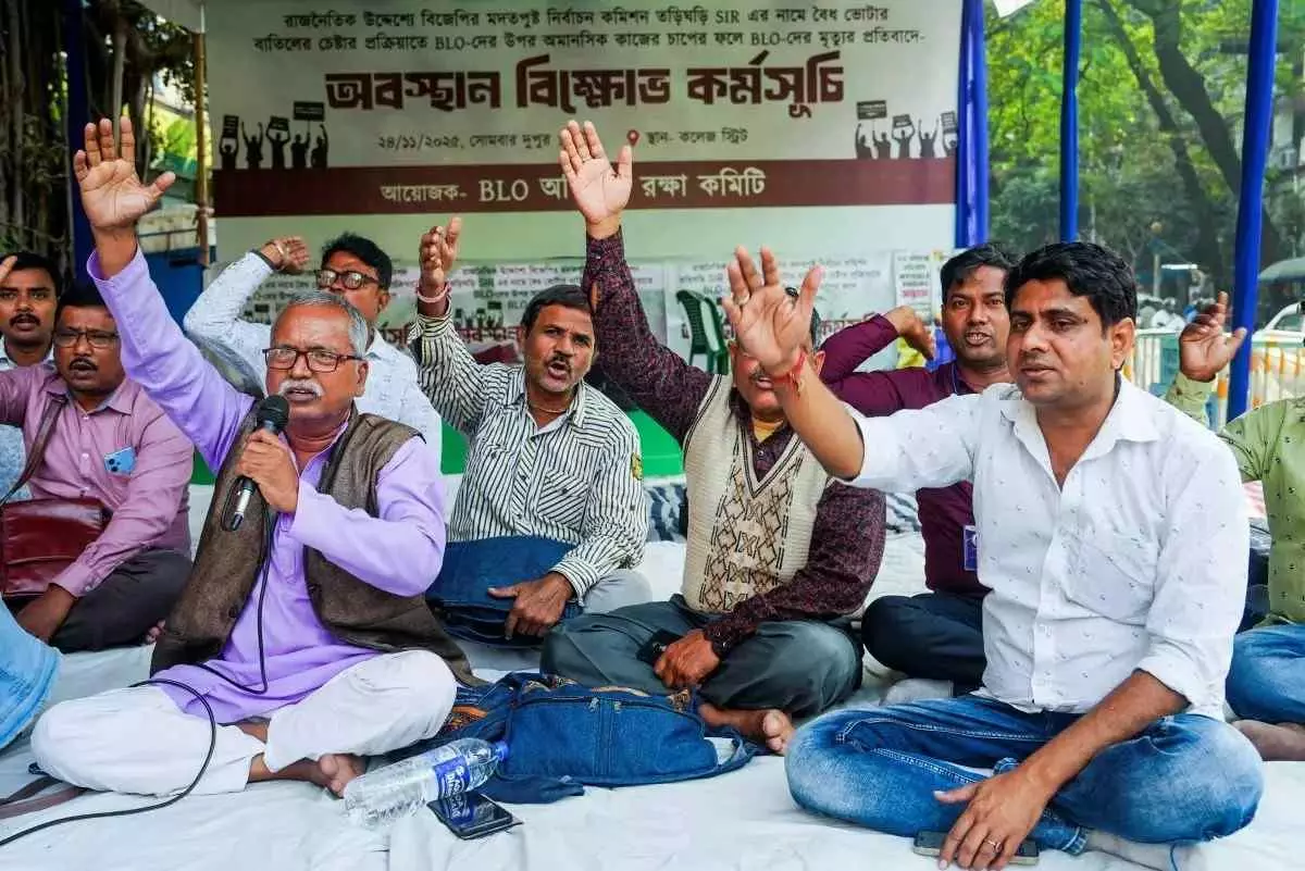 S.I.R విధుల్లో మరో BLO మృతి.. S.I.R విధుల్లో మరో BLO మృతి..