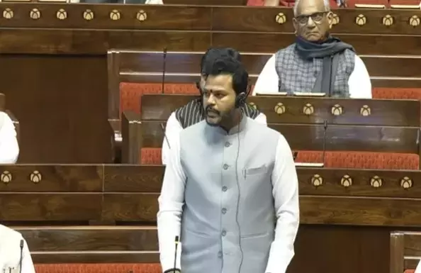 ఇండిగోపై కఠిన చర్యలు: కేంద్ర మంత్రి రామ్‌మోహన్ నాయుడు