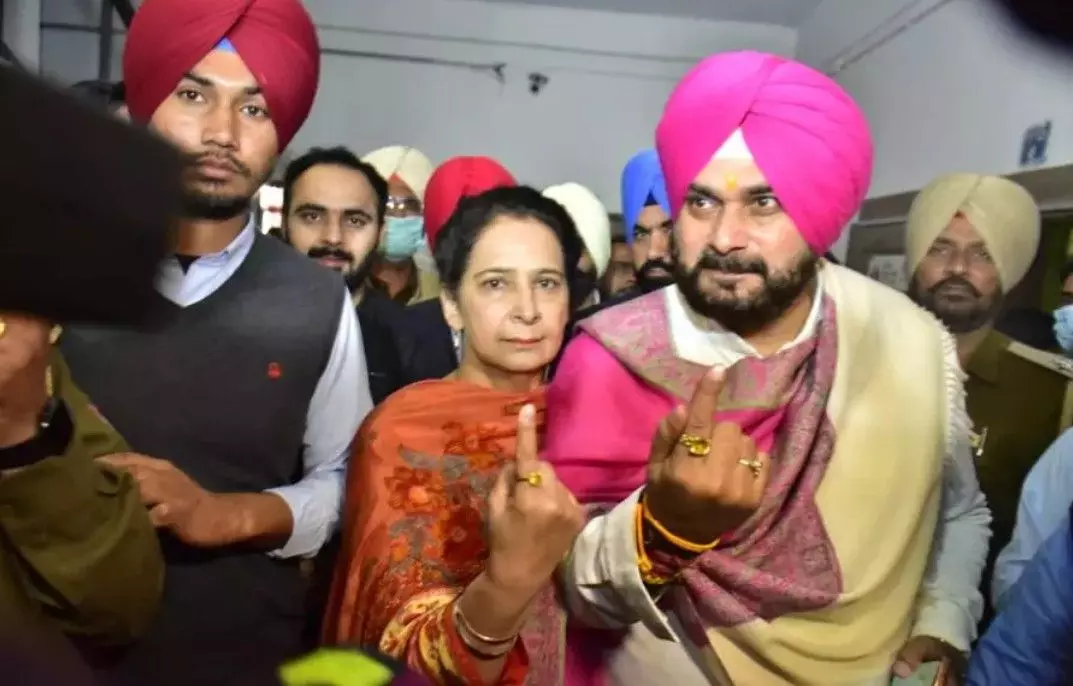 ‘‘సీఎం అభ్యర్థిగా ప్రకటిస్తేనే సిద్ధూ రాజకీయాల్లోకి’’