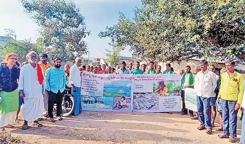 ‘నాడు విషం చిమ్మే ఫార్మాకంపెనీలు నేడు సువాసనలు వెదజల్లుతున్నాయా?’