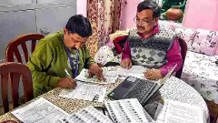 వెస్ట్ బెంగాల్లో S.I.R : బీజేపీ నేతల మాట నిజం కాదా? వెస్ట్ బెంగాల్లో S.I.R : బీజేపీ నేతల మాట నిజం కాదా?