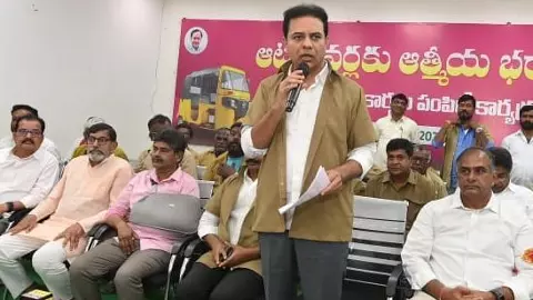 కాంగ్రెస్ని గల్లా పట్టి అడిగాలి: కేటీఆర్ కాంగ్రెస్ని గల్లా పట్టి అడిగాలి: కేటీఆర్