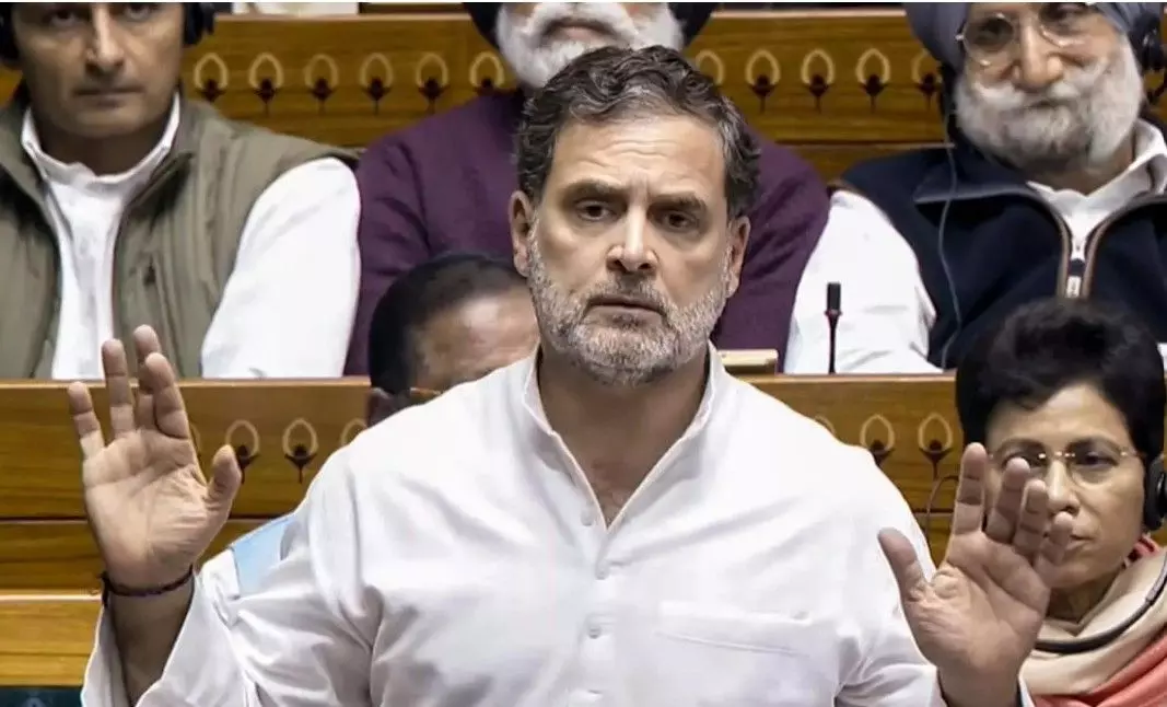 ‘ఎస్ఐఆర్’ పై ప్రతిపక్ష, అధికార పక్షాలు ఏమన్నాయి? ‘ఎస్ఐఆర్’ పై ప్రతిపక్ష, అధికార పక్షాలు ఏమన్నాయి?