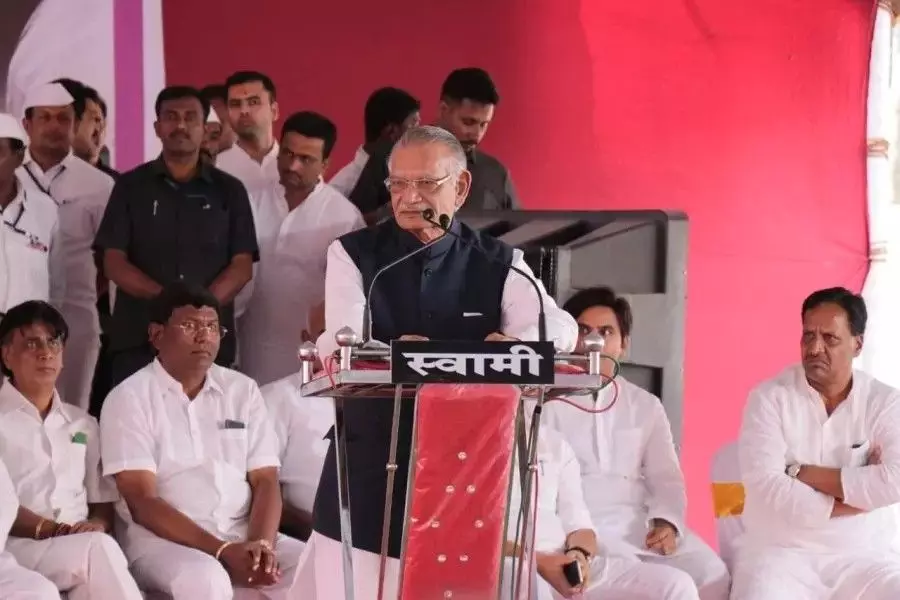 రేపు కేంద్ర మాజీ హోం మంత్రి శివరాజ్ పాటిల్ అంత్యక్రియలు.. రేపు కేంద్ర మాజీ హోం మంత్రి శివరాజ్ పాటిల్ అంత్యక్రియలు..