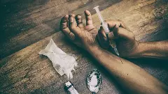 పాతబస్తీలో డ్రగ్ ఇంజెక్షన్ల దందా