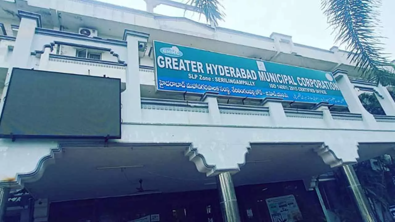 జీహెచ్ఎంసీ డివిజన్ల హద్దులపై పునరాలోచన