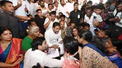 ఎంపీ కేశినేని చిన్నీ కుట్రతోనే జోజీనగర్ లో ఇళ్లు కూలాయ్!