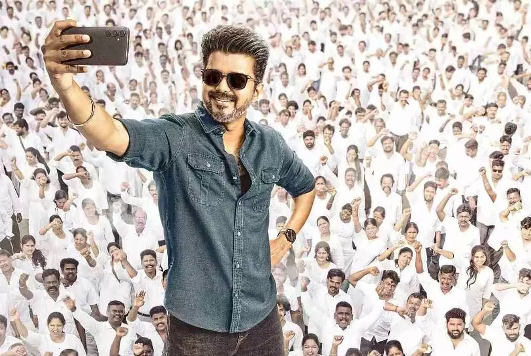 జననాయగన్: వాయిదాతో నిర్మాతకు రూ. 20 కోట్ల నష్టం జననాయగన్: వాయిదాతో నిర్మాతకు రూ. 20 కోట్ల నష్టం