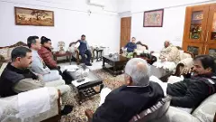 కర్ణాటక అధికారపోరు: దావోస్ పర్యటన రద్దు చేసుకున్న డీకే