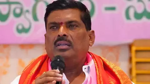 మున్సిపల్ ఎన్నికల్లో బీఆర్ఎస్‌ను గెలిపించుకోవాలి: కాంగ్రెస్ ఎమ్మెల్యే