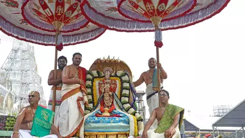 తిరుమలలో వైభవంగా రథసప్తమి తిరుమలలో వైభవంగా రథసప్తమి