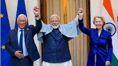 ‘మదర్ ఆఫ్ ఆల్ డీల్’పై సంతకం చేసిన ప్రధాని మోదీ