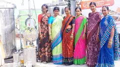 ‘పసుపాకు’ నుంచి నూనె పిండిన తెలంగాణ మహిళలు...