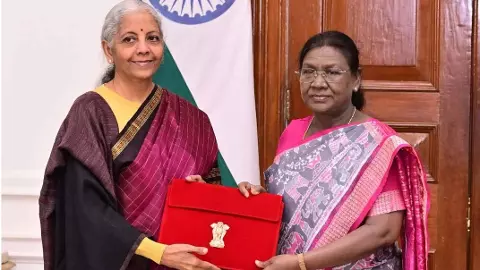 ‘‘ఆర్థిక సంఘం సిఫార్సులను ఆమోదించాము’’ ‘‘ఆర్థిక సంఘం సిఫార్సులను ఆమోదించాము’’