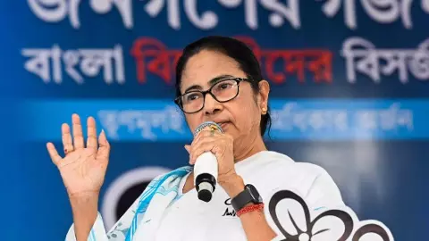 బడ్జెట్ 2026: ‘‘అదొక ఎంప్టీ, డర్టీ బడ్జెట్’’ బడ్జెట్ 2026: ‘‘అదొక ఎంప్టీ, డర్టీ బడ్జెట్’’