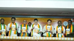 జనాల చెవిలో బీజేపీ ‘మ్యానిఫెస్టో’ పువ్వు పెట్టిందా ?