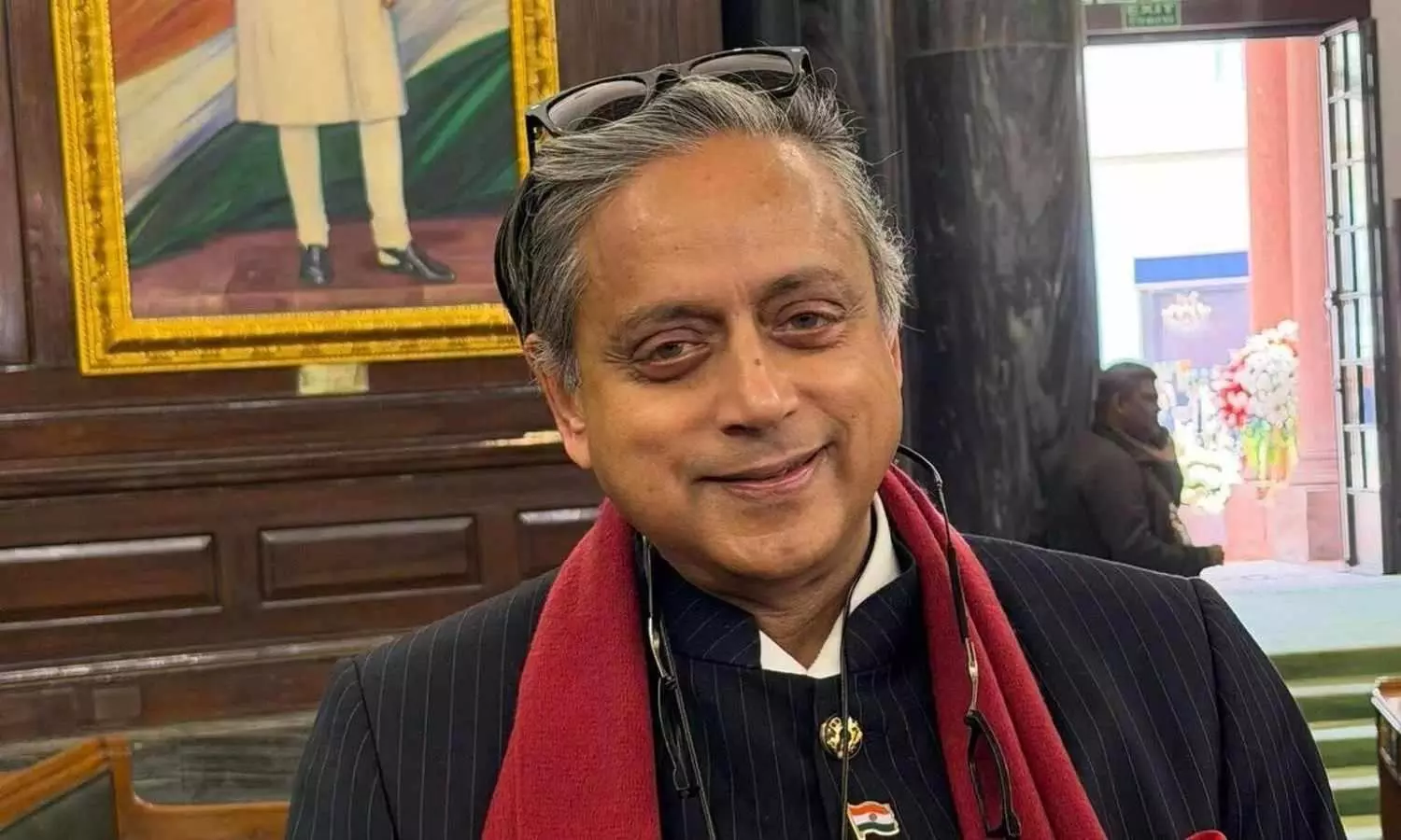 కేరళ ఎన్నికల రంగంలోకి శశి థరూర్ ఎంట్రీ..