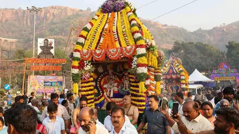 శ్రీ కపిలేశ్వరాలయంలో వైభ‌వంగా మహాశివరాత్రి వేడుకలు