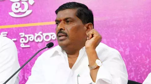 ఐదు మున్సిపాలిటీలు కేసీఆర్ బర్త్‌డే గిఫ్ట్: మహిపాల్