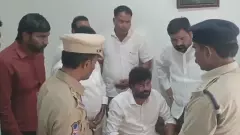 బాల్కసుమన్ అరెస్ట్.. క్యాతనపల్లిలో హైటెన్షన్