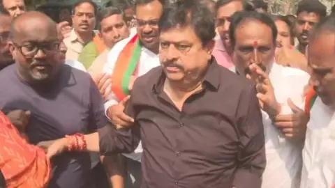 బీజేపీ అధ్యక్షుడు రామచంద్రరావు అరెస్ట్ బీజేపీ అధ్యక్షుడు రామచంద్రరావు అరెస్ట్