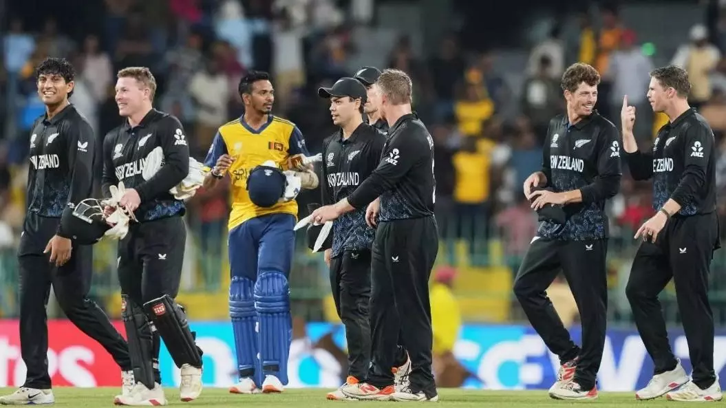 కివీస్ గెలిచి పాక్ ను ఇంటికి పంపించిందా?