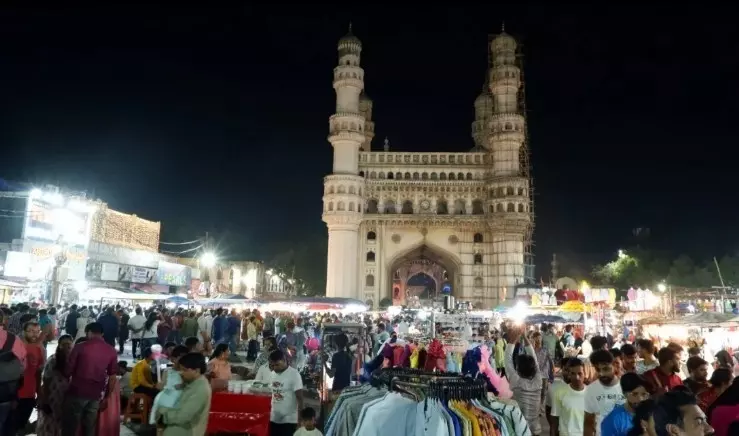 హైదరాబాద్లో రూ.400 కోట్ల జకాత్ దానాలు: నిరుపేదల జీవితాల్లో వెలుగులు హైదరాబాద్లో రూ.400 కోట్ల జకాత్ దానాలు: నిరుపేదల జీవితాల్లో వెలుగులు