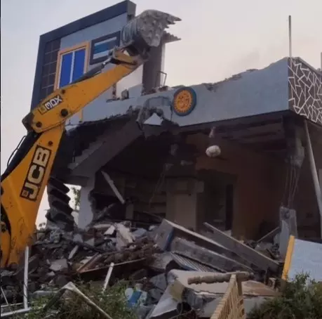 వెలుగుమట్ల భూదాన వినోబా నవోదయ కాలనీలో ఏమిజరిగింది? వెలుగుమట్ల భూదాన వినోబా నవోదయ కాలనీలో ఏమిజరిగింది?