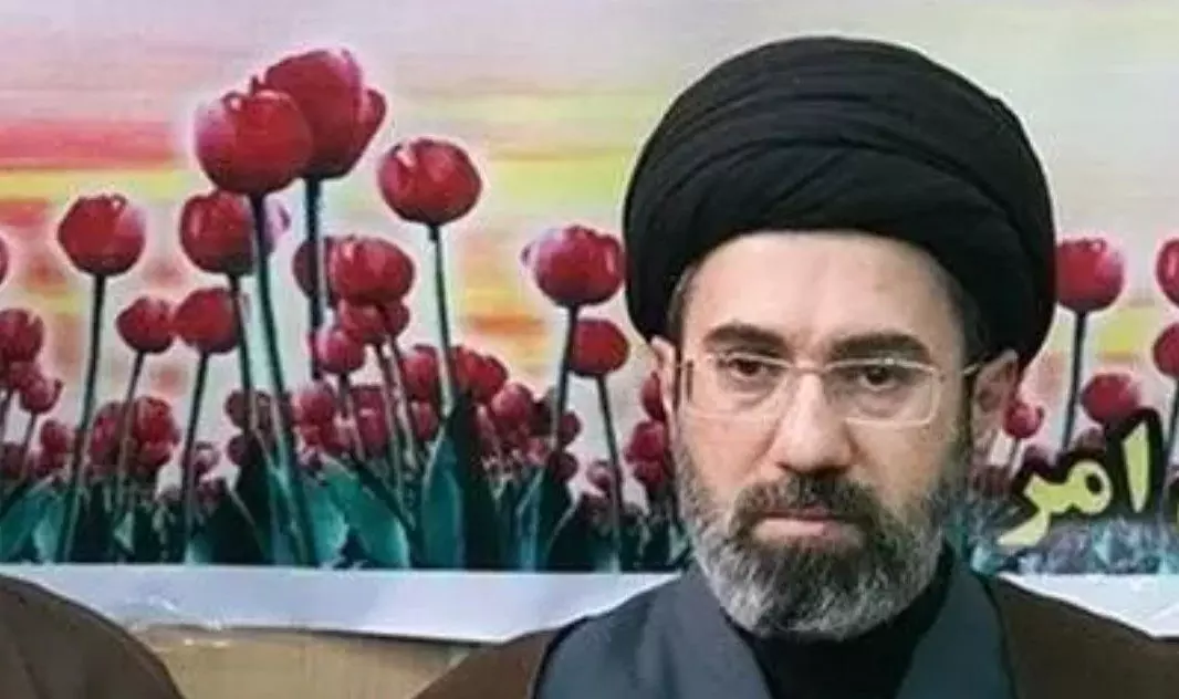 ఇరాన్ సుప్రీం లీడర్ గా ఖమేనీ కుమారుడు ఇరాన్ సుప్రీం లీడర్ గా ఖమేనీ కుమారుడు