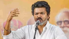 టీవీకే విజయ్ కు సీబీఐ నోటీసులు..