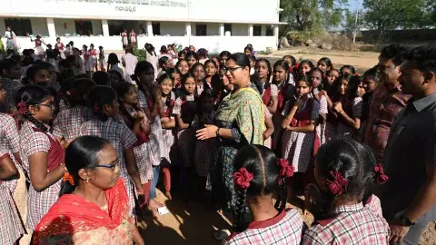 నీతి ఆయోగ్ ప్రశంసలు అందుకున్న నిర్మల్, గద్వాల్ జిల్లాలు నీతి ఆయోగ్ ప్రశంసలు అందుకున్న నిర్మల్, గద్వాల్ జిల్లాలు