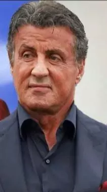 కుక్కను అమ్మేసిన ఆకలి నుంచి ఆస్కార్ విజేత వరకు!