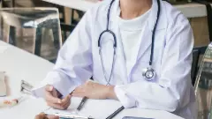 రాష్ట్రంలో డాక్టర్ల కొరత… మూడు పోస్టుల్లో ఒకటి ఖాళీ