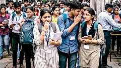 వైఎస్ఆర్ ఫీజు రీఎంబర్స్‌మెంట్ పథకానికి రేవంత్ ప్రభుత్వం మంగళం ?