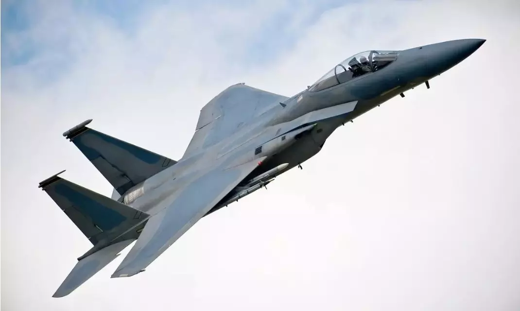 పైలెట్ ను రక్షించినట్లు ప్రకటించిన అమెరికా పైలెట్ ను రక్షించినట్లు ప్రకటించిన అమెరికా