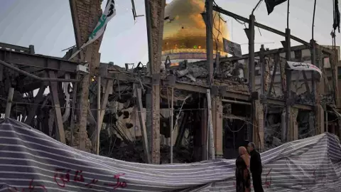 కీలక వ్యవస్థల చుట్టూ జన సమూహాలను మోహరిస్తున్న ఇరాన్