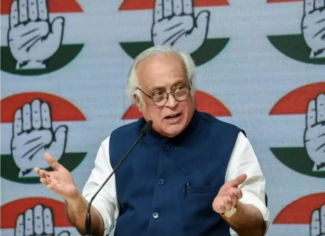 ‘‘స్వయం ప్రకటిత విశ్వ గురువు బండారం బట్టబయలైంది’’ ‘‘స్వయం ప్రకటిత విశ్వ గురువు బండారం బట్టబయలైంది’’