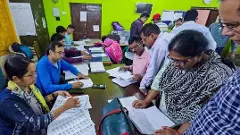 ‘సర్’ తో ఐదు కోట్ల మంది ఓటర్ల తొలగింపు: ఈసీ ‘సర్’ తో ఐదు కోట్ల మంది ఓటర్ల తొలగింపు: ఈసీ