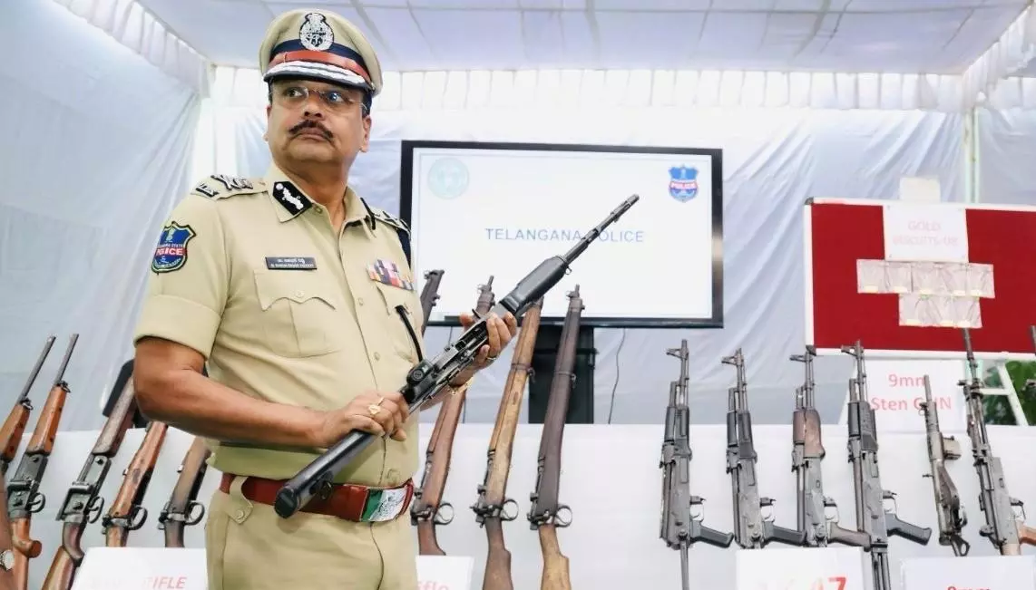 తెలంగాణలో అర్బన్ నక్సల్స్ లేరు: డీజీపీ శివధర్ రెడ్డి స్పష్టం తెలంగాణలో అర్బన్ నక్సల్స్ లేరు: డీజీపీ శివధర్ రెడ్డి స్పష్టం