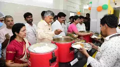 గ్రామ గ్రామాన ‘అన్న’ భోజనం