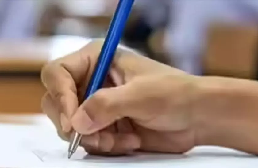 ఇంటర్ ఫలితాల షాక్… యువజీవితాల ముగింపు ? ఇంటర్ ఫలితాల షాక్… యువజీవితాల ముగింపు ?