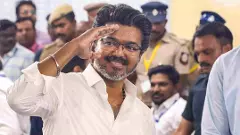 మెజారిటీ స్వల్ఫమే అయిన ప్రభుత్వం ఏర్పాటు చేయనున్న ‘దళపతి’