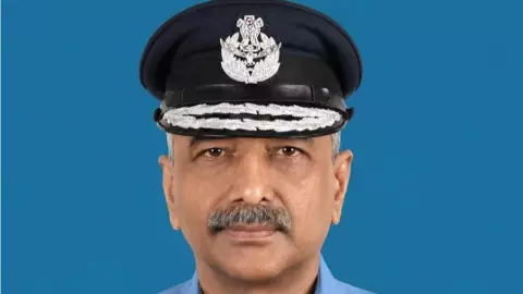 తదుపరి ఎయిర్ చీఫ్ మార్షల్ గా దీక్షిత్